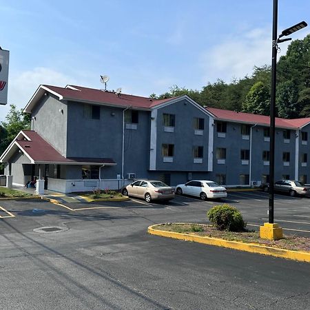 Raceway Inn Мартинсвилл Экстерьер фото